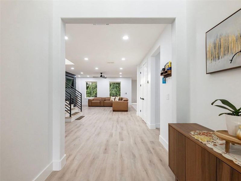 Image 102 of a home in .