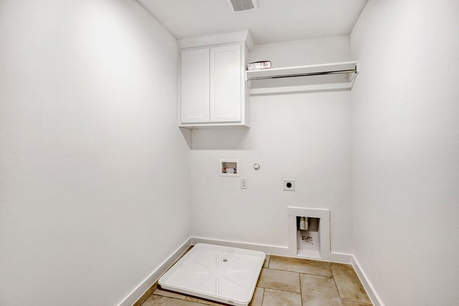 3112 Sir River - Laundry Area