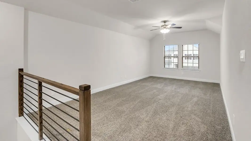 Representative unfurnished interior of a home built from the Estes by D.R. Horton in White Rock Trail Addition, Dallas (Image 20). Representative unfurnished interior of a home built from the Estes by D.R. Horton in White Rock Trail Addition, Dallas (Image 20).