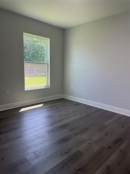Spacious, unfurnished interior of a new home in , Ocala (Image 17).