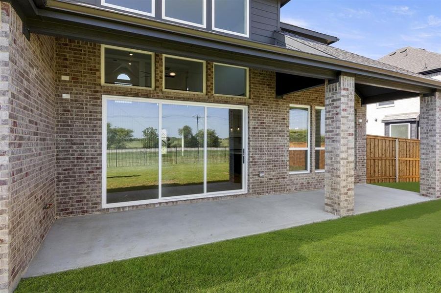 Front exterior of a new home in Polo Ridge, Mesquite, TX, highlighting curb appeal (Image 20). Front exterior of a new home in Polo Ridge, Mesquite, TX, highlighting curb appeal (Image 20).