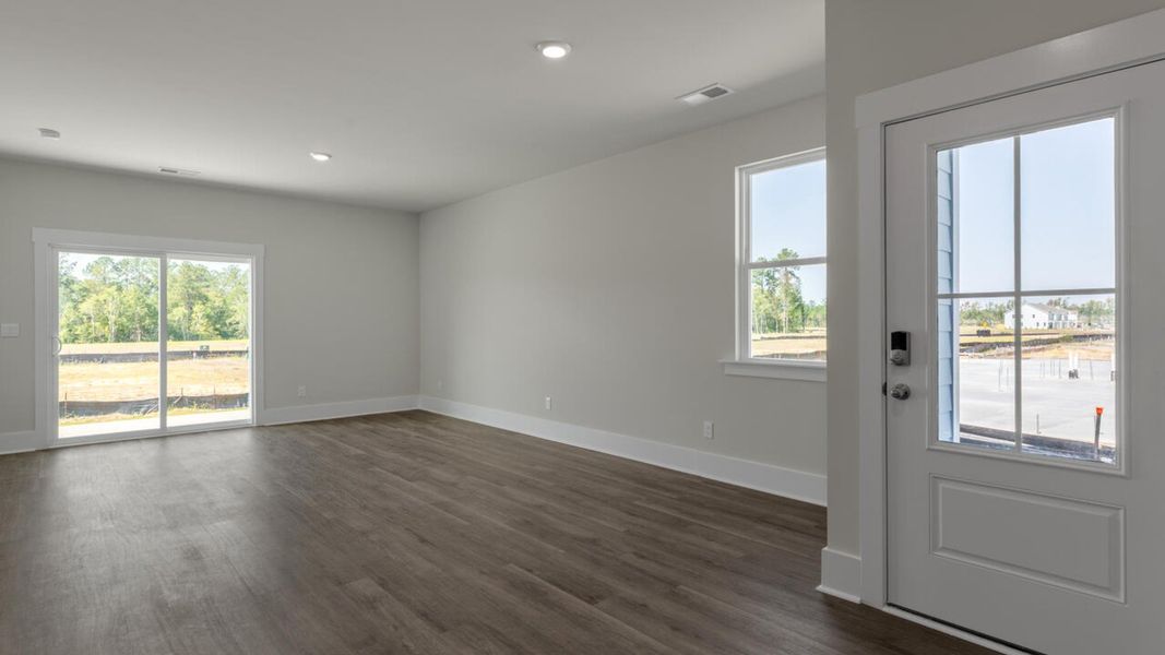 Spacious, unfurnished interior of a new home in Indigo Preserve Townhomes, Leland (Image 11).