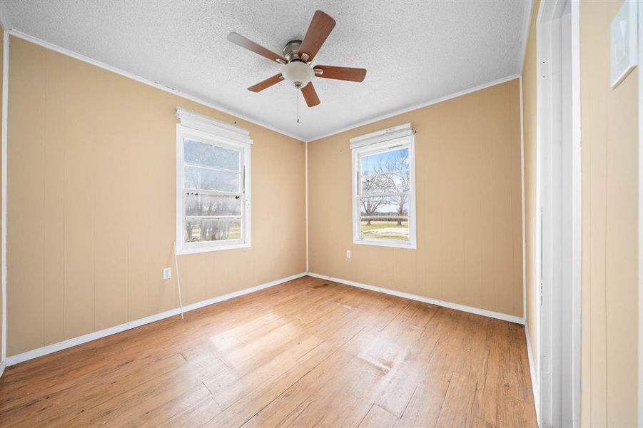 Spacious, unfurnished interior of a new home in , Hillsboro (Image 4).