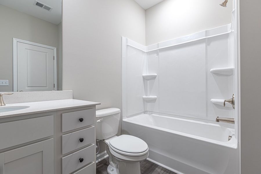 Representative furnished interior of a home built from the Dillon II by Great Southern Homes in Shady Grove, Conway (Image 16).