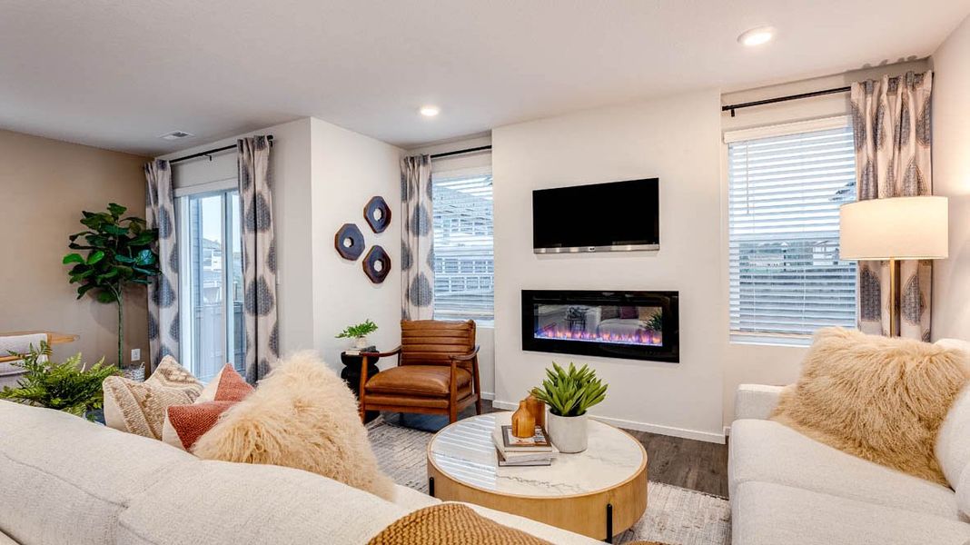 Representative furnished interior of a home built from the Rowan by D.R. Horton in Vineyards, Davie (Image 9). Representative furnished interior of a home built from the Rowan by D.R. Horton in Vineyards, Davie (Image 9).