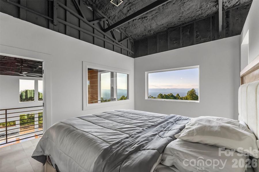 Image 40 of a home in .
