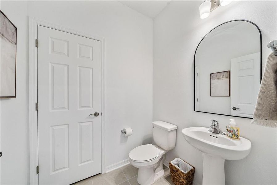 Furnished interior view inside a new home in , Sarasota (Image 11).