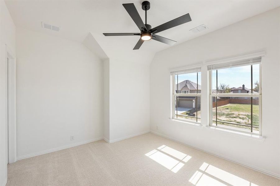 Spacious, unfurnished interior of a new home in Glenwood Meadows, Argyle (Image 38). Spacious, unfurnished interior of a new home in Glenwood Meadows, Argyle (Image 38).