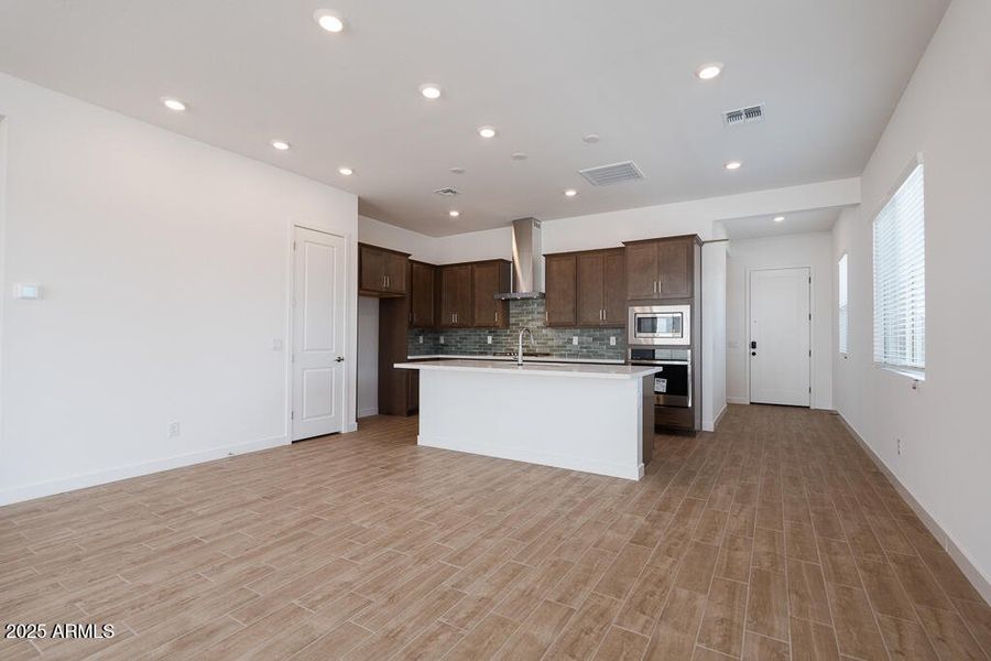 Tri Pointe Terraza 141 - Kitchen-2MLS Tri Pointe Terraza 141 - Kitchen-2MLS