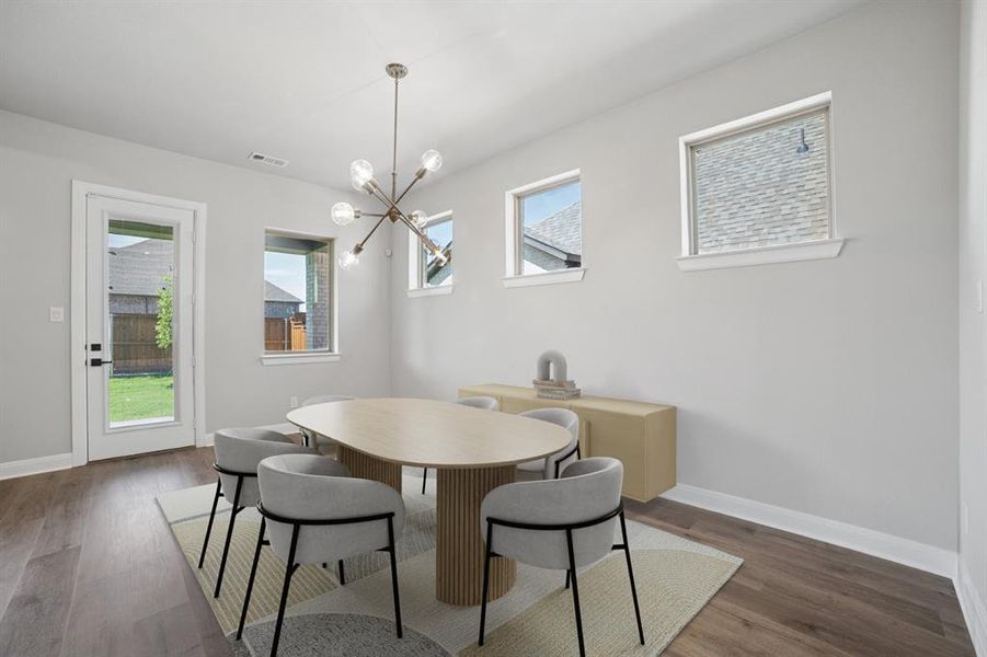 Furnished interior view inside a new home in Terraces – Classics, Rockwall (Image 5). Furnished interior view inside a new home in Terraces – Classics, Rockwall (Image 5).