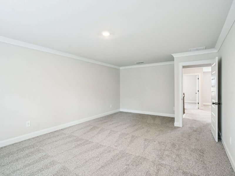 Spacious, unfurnished interior of a new home in Preserve at Mountain Creek, Pendergrass (Image 15).