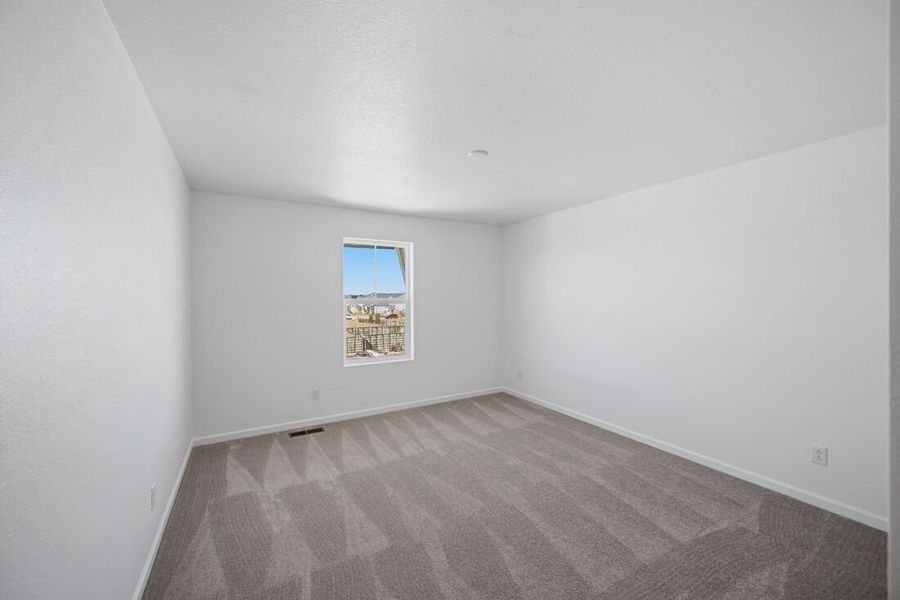 Spacious, unfurnished interior of a new home in The Aurora Highlands, Aurora (Image 13). Spacious, unfurnished interior of a new home in The Aurora Highlands, Aurora (Image 13).