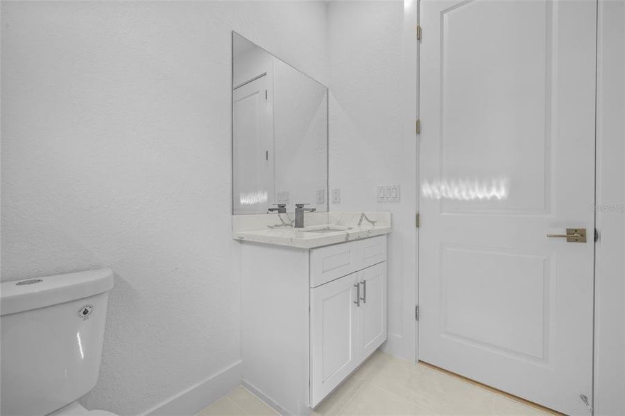 Furnished interior view inside a new home in , Port Charlotte (Image 6).