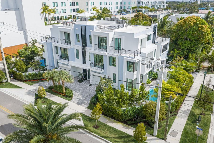 408 Southeast 2nd St - 86.jpg-SMALL