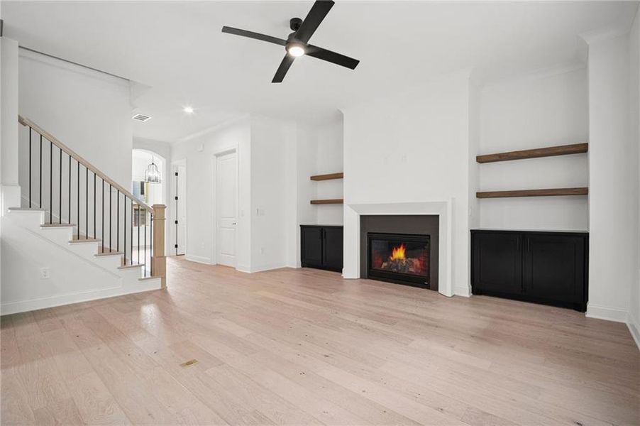 Spacious, unfurnished interior of a new home in Lakeside at River Green, Canton (Image 10).