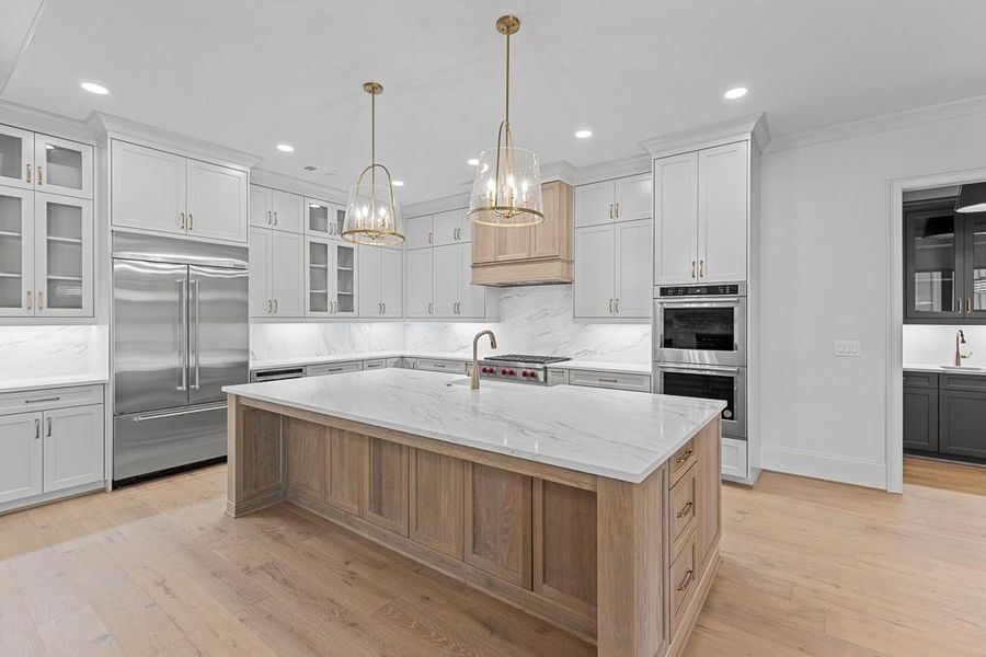 Furnished interior view inside a new home in Chateau E´lan, Braselton (Image 16). Furnished interior view inside a new home in Chateau E´lan, Braselton (Image 16).