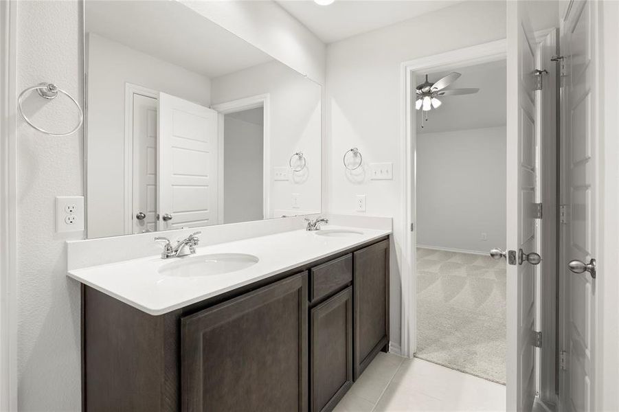 23. 3257 Mercer - Bath (4) 23. 3257 Mercer - Bath (4)