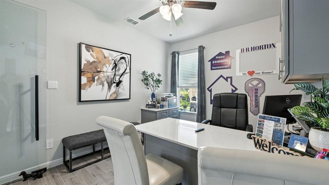 Furnished interior view inside a new home in Vista Park, Decatur (Image 23).