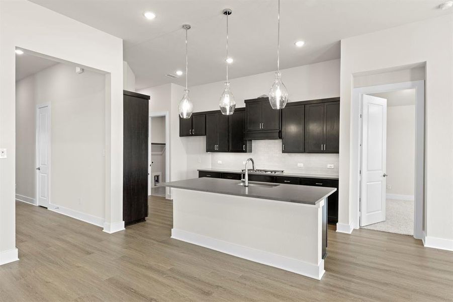 13. 2600 Andorra - Kitchen (2)