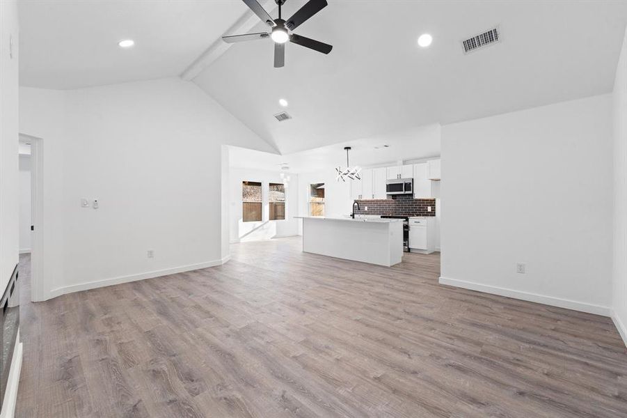 Spacious, unfurnished interior of a new home in , Hillsboro (Image 12). Spacious, unfurnished interior of a new home in , Hillsboro (Image 12).