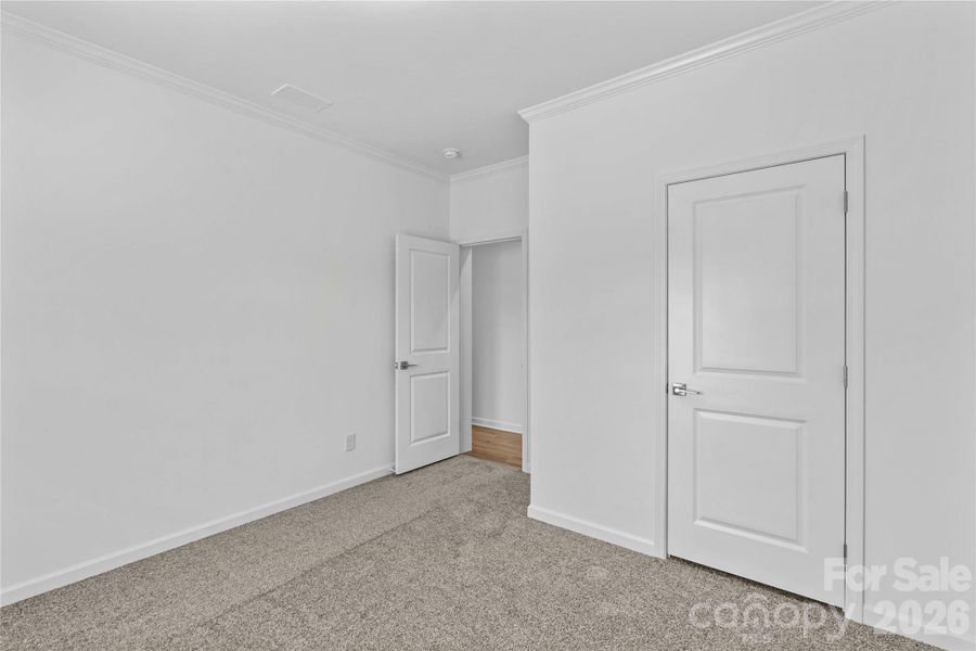 Spacious, unfurnished interior of a new home in , Catawba (Image 33).