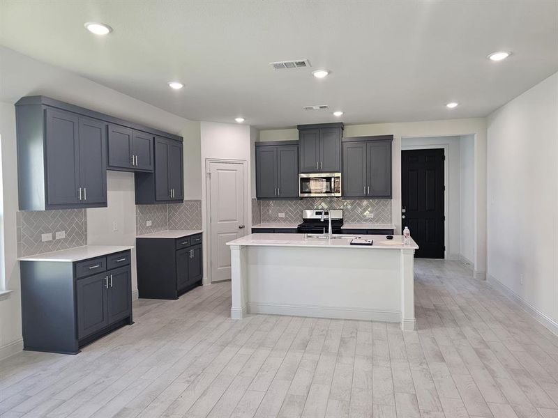 Furnished interior view inside a new home in , Anna (Image 10).