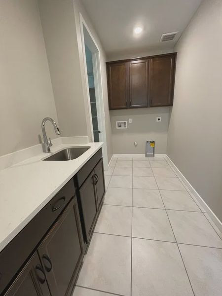 Furnished interior view inside a new home in Acacia at Santana, Yuma (Image 5).