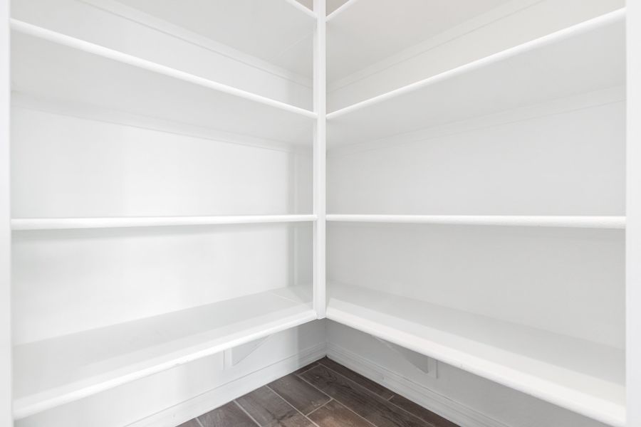 Representative unfurnished interior of a home built from the 55-RV1 by Taylor Morrison in Allen Ranches, Litchfield Park (Image 16).