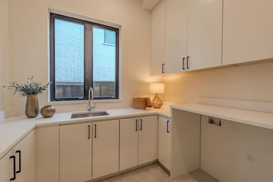 Furnished interior view inside a new home in , Dallas (Image 15).