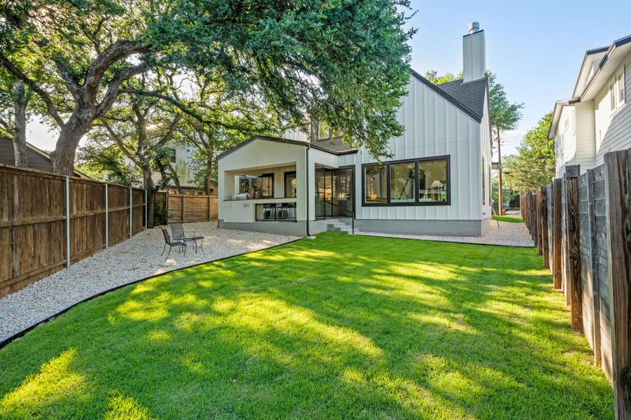 Exterior details and patio area of a home in , Austin (Image 21).