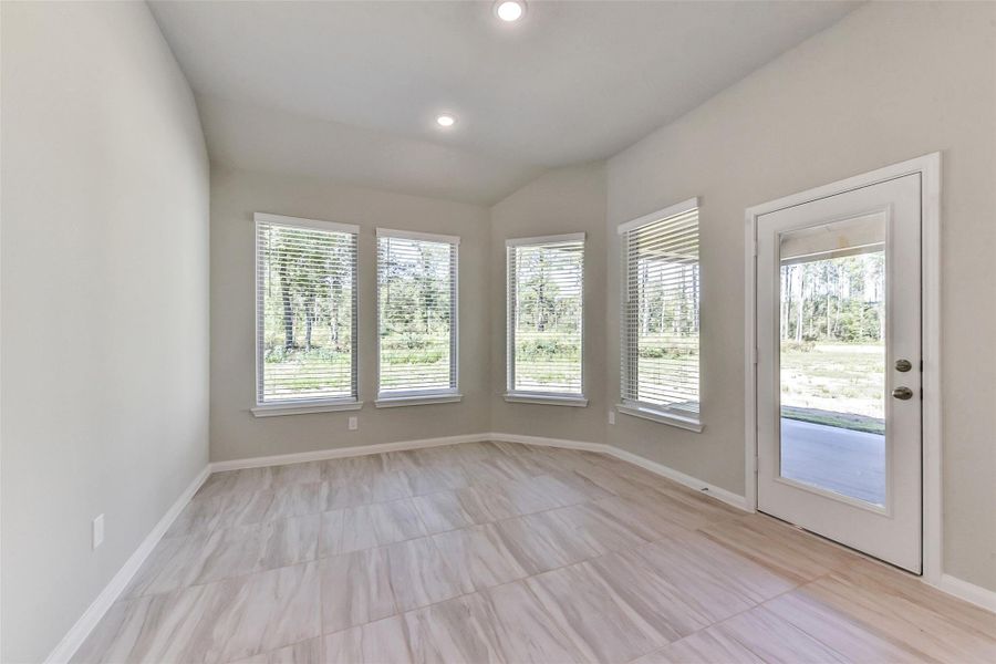 Spacious, unfurnished interior of a new home in Encino Estates, Dayton (Image 12). Spacious, unfurnished interior of a new home in Encino Estates, Dayton (Image 12).