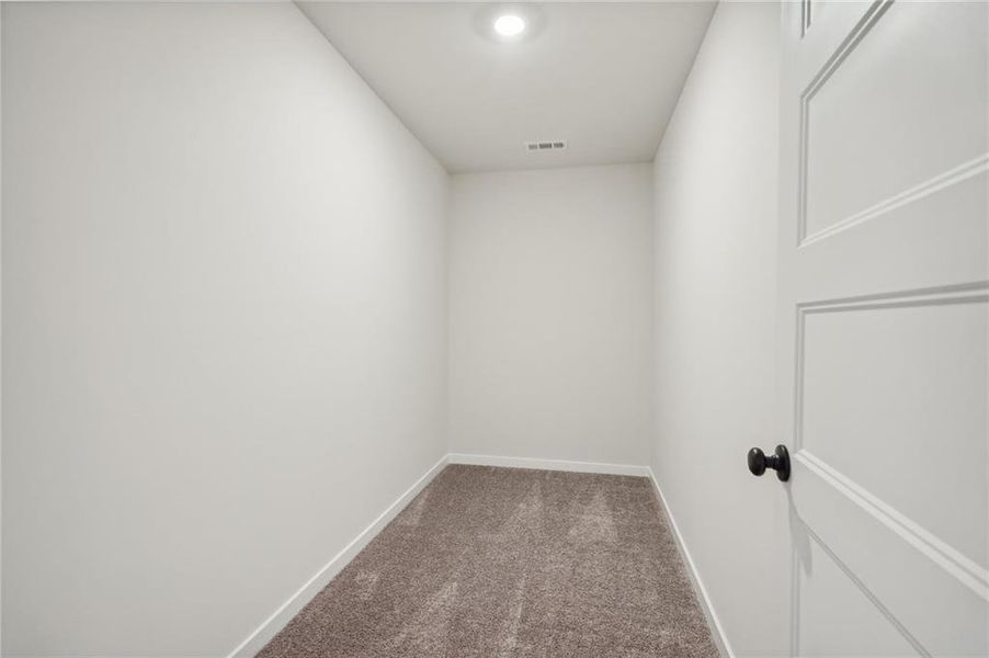 Spacious, unfurnished interior of a new home in Summerlin, Winder (Image 61).