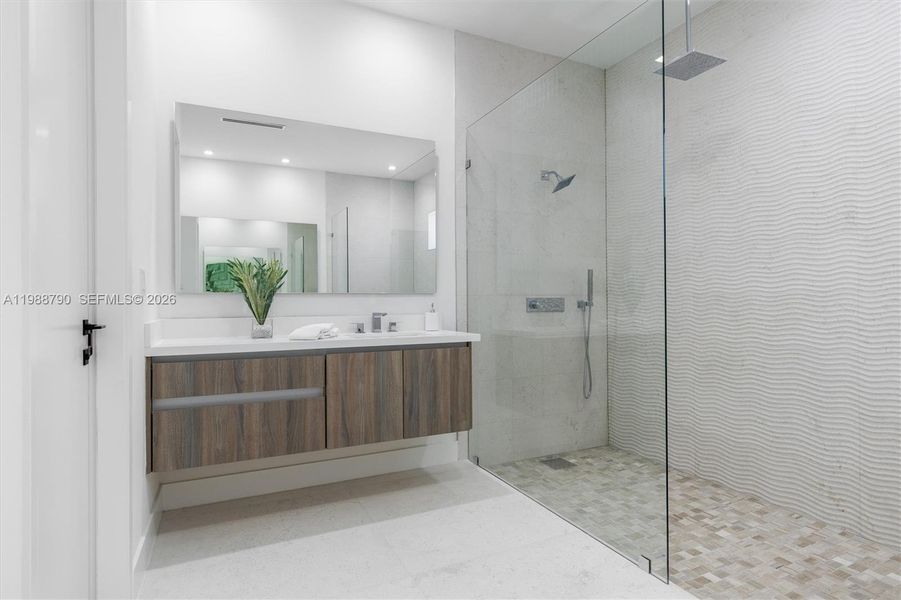 Furnished interior view inside a new home in , Cutler Bay (Image 14).