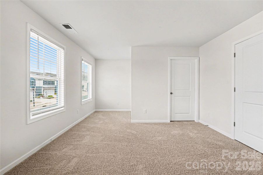 Spacious, unfurnished interior of a new home in , Sherrills Ford (Image 16).