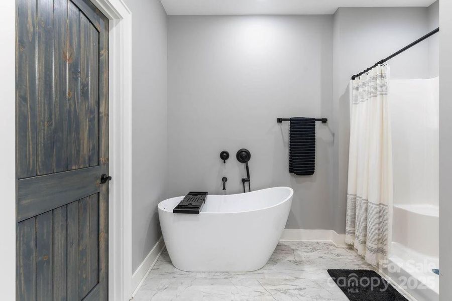 Furnished interior view inside a new home in , Hendersonville (Image 34).