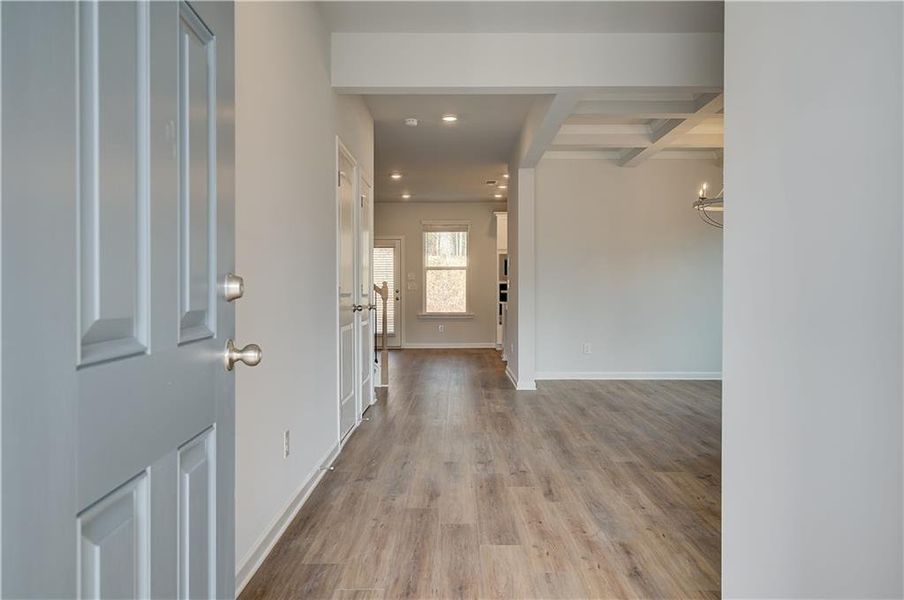 Spacious, unfurnished interior of a new home in Hamilton Lakes, Lawrenceville (Image 24).