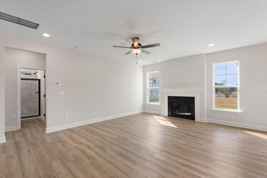 Spacious, unfurnished interior of a new home in Hayes Village, Greensboro (Image 17).