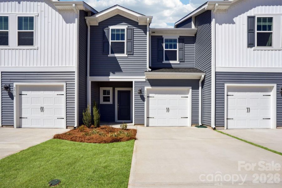 Photo is not of the actual home, but is an inspirational photo of builder’s model home and may depict options, furnishings, and/or decorator features that are not included Photo is not of the actual home, but is an inspirational photo of builder’s model home and may depict options, furnishings, and/or decorator features that are not included
