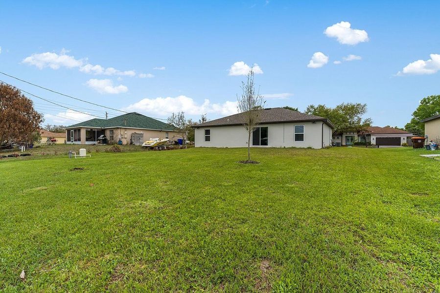 8275-105th-Ct-HigMedia-038-1280