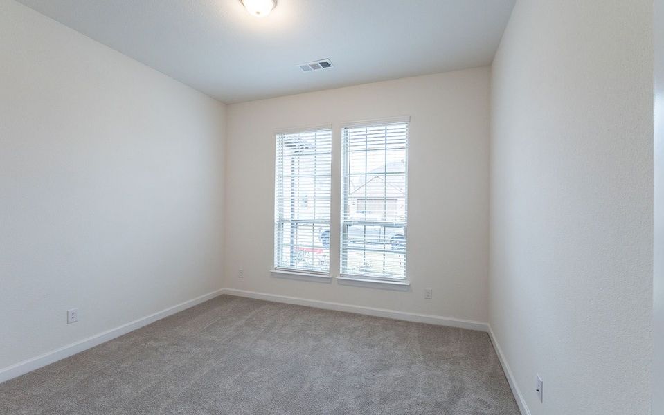 Spacious, unfurnished interior of a new home in Sonoma Verde, Rockwall (Image 15). Spacious, unfurnished interior of a new home in Sonoma Verde, Rockwall (Image 15).