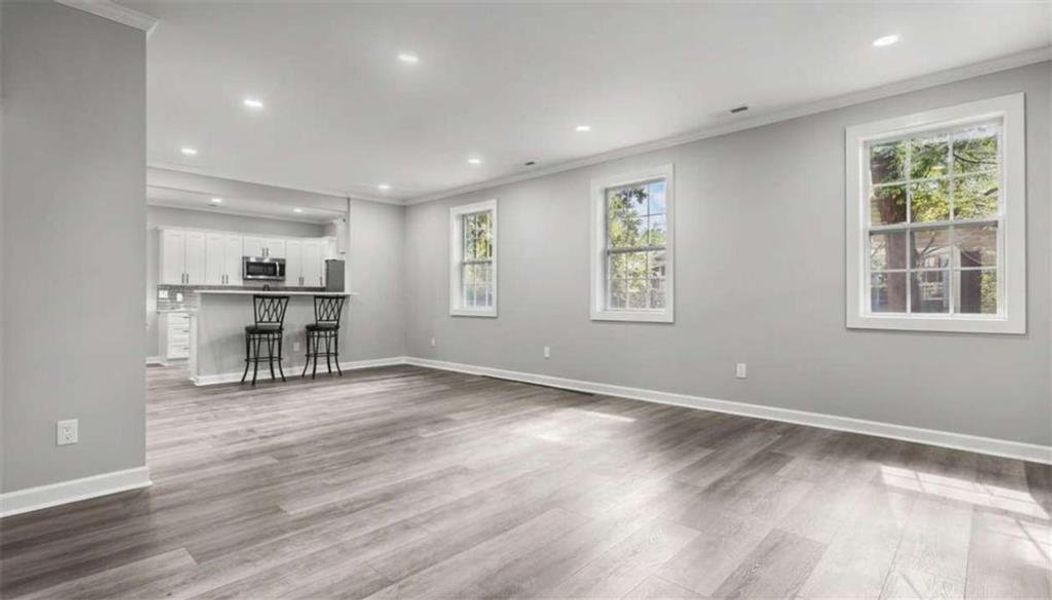 Spacious, unfurnished interior of a new home in , Cedartown (Image 20).