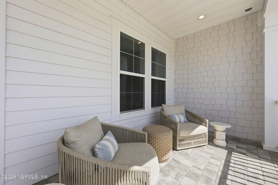 Exterior details and patio area of a home in , Ponte Vedra (Image 35).