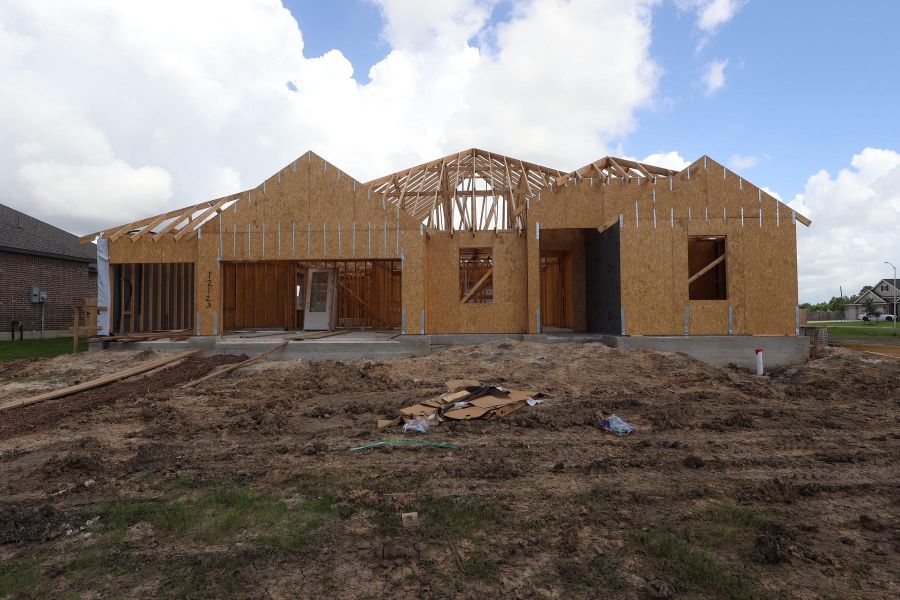 One story home with 5 beds, 3 baths, and 3 car garage