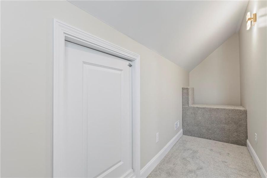 Spacious, unfurnished interior of a new home in , Gainesville (Image 60).