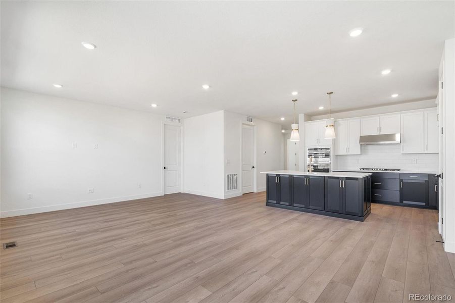 Spacious, unfurnished interior of a new home in Windsong, Brighton (Image 25). Spacious, unfurnished interior of a new home in Windsong, Brighton (Image 25).