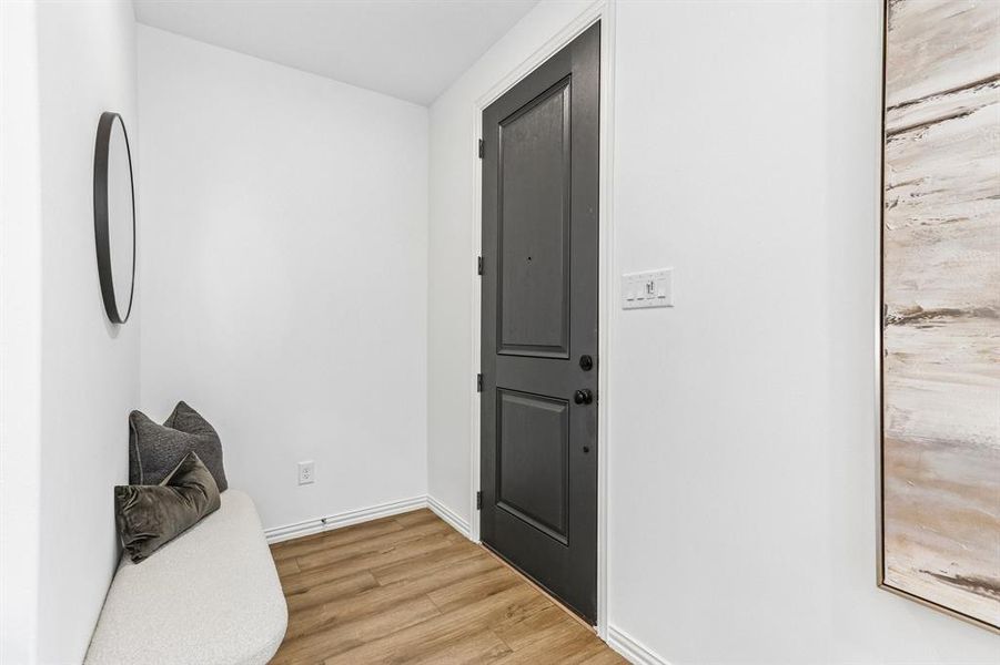 You will love greeting family and friends in this charming entry area. You will love greeting family and friends in this charming entry area.
