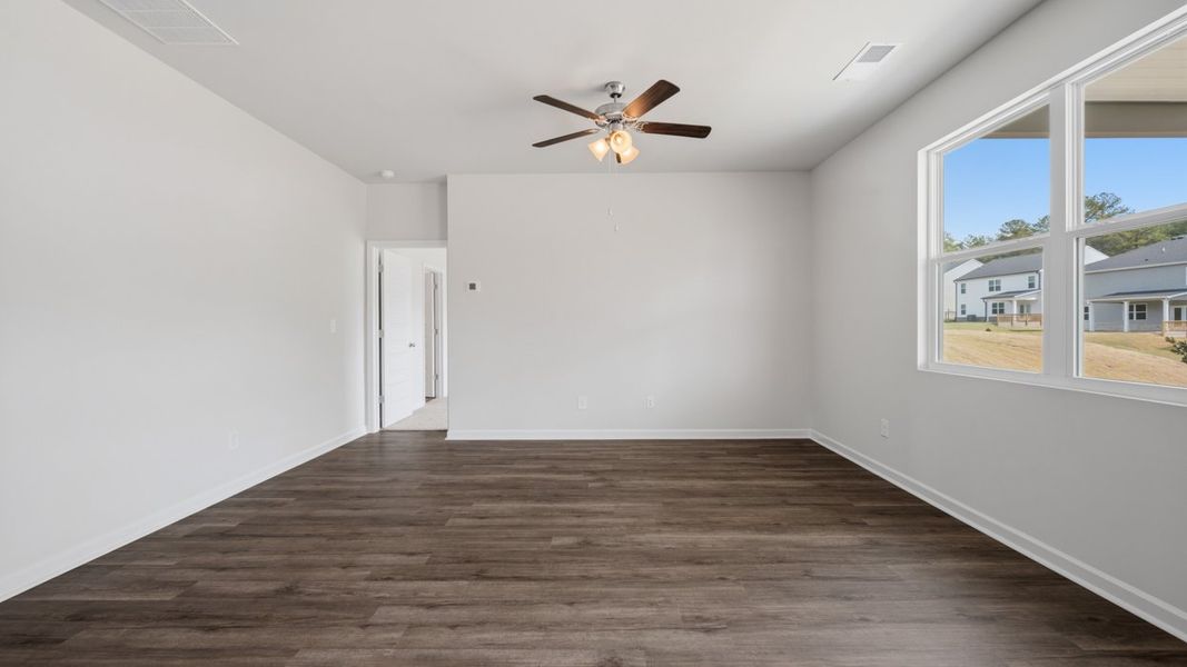 Spacious, unfurnished interior of a new home in Wrenfield at Chanticleer, North Augusta (Image 15). Spacious, unfurnished interior of a new home in Wrenfield at Chanticleer, North Augusta (Image 15).