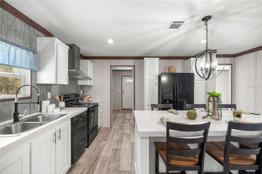 Furnished interior view inside a new home in , Ocklawaha (Image 9).