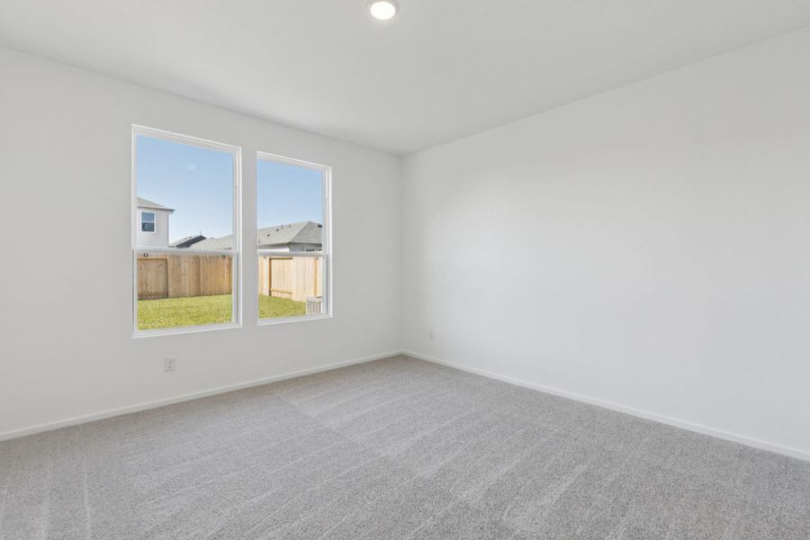 Spacious, unfurnished interior of a new home in Montgomery Bend, Montgomery (Image 17).