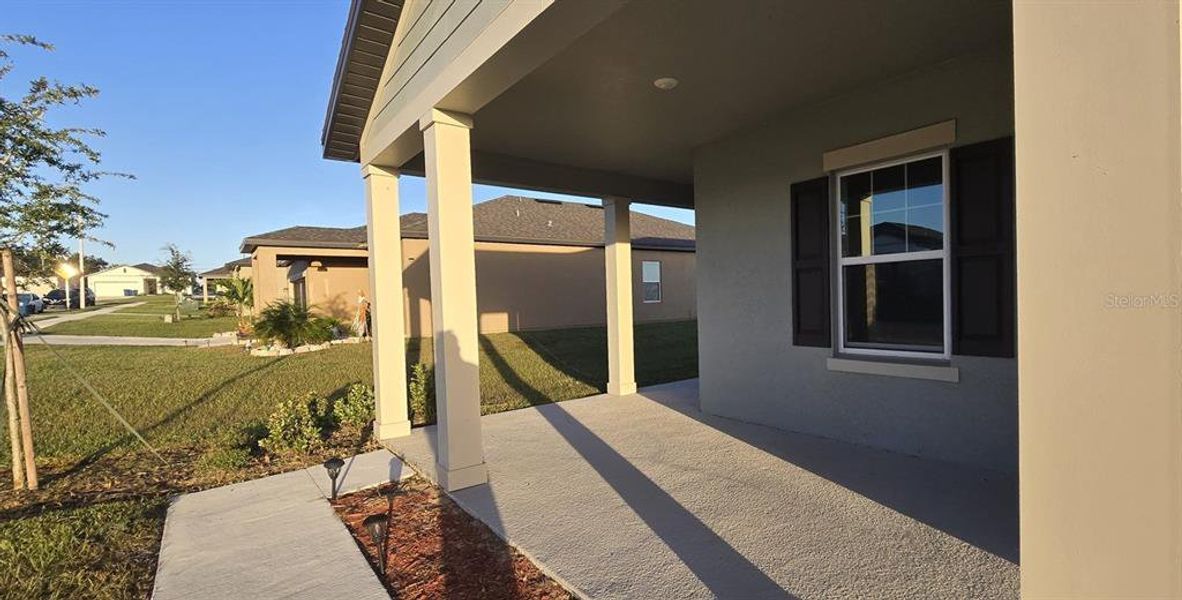 Exterior details and patio area of a home in , Lake Wales (Image 4). Exterior details and patio area of a home in , Lake Wales (Image 4).